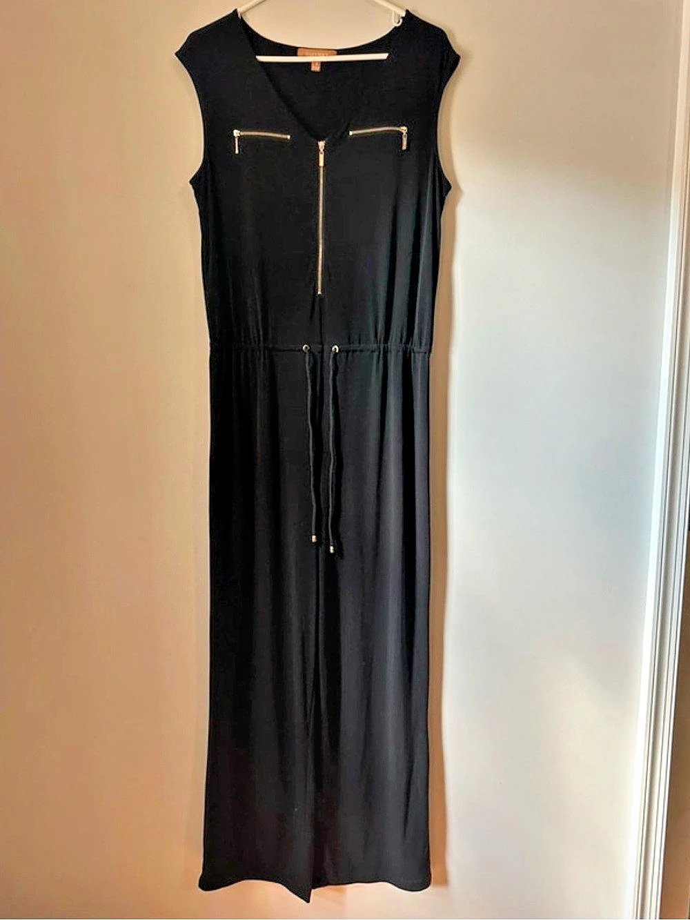 ELLENTRACY Maxi Dress in Black Size Medium